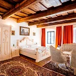 Leylaria Гостевой дом 3*